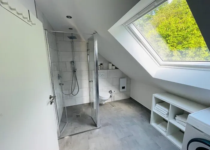 Holidayhood アパート